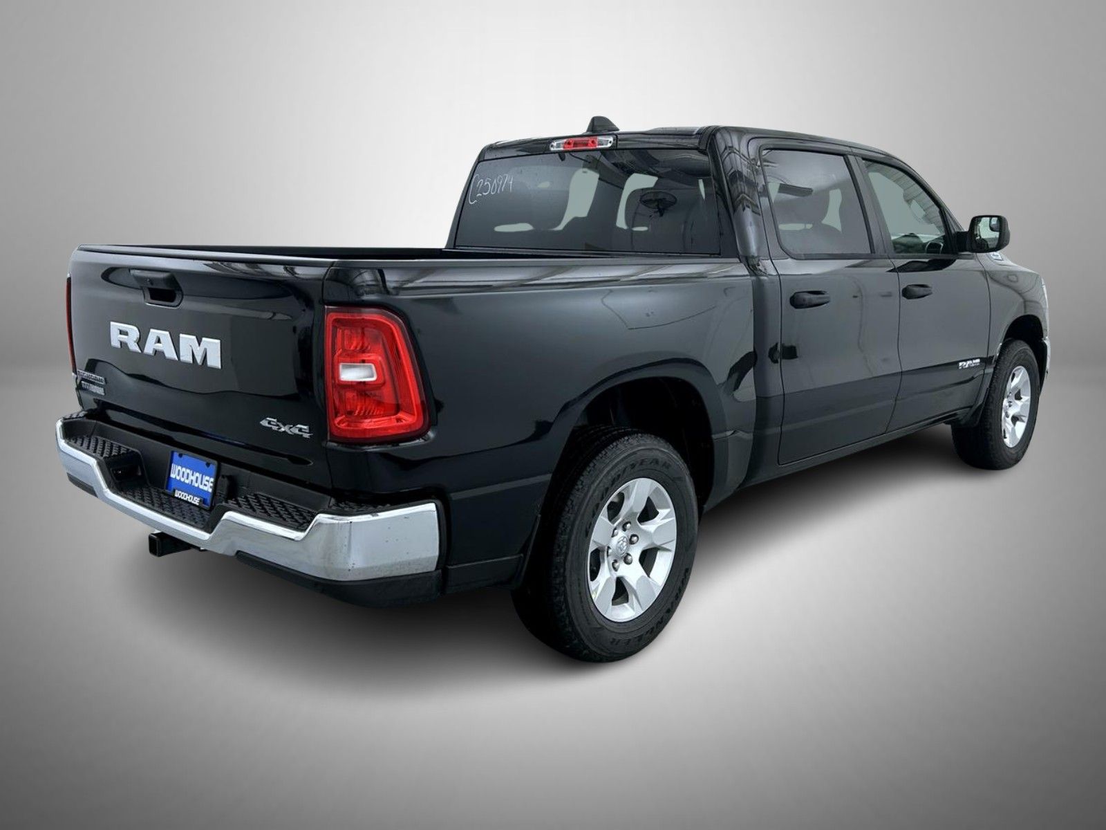 2025 Ram 1500 Big Horn Lone Star photo 2