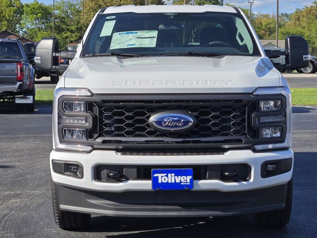 2025 Ford F-250 XL photo 2