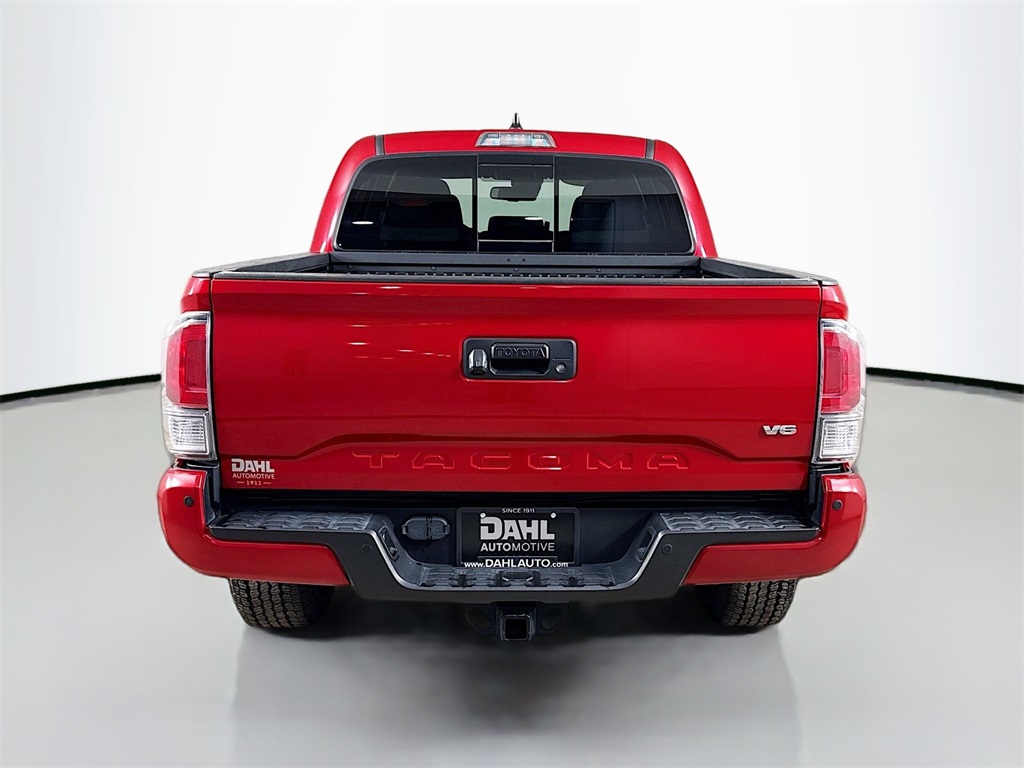 2022 Toyota Tacoma TRD Off-Road photo 10