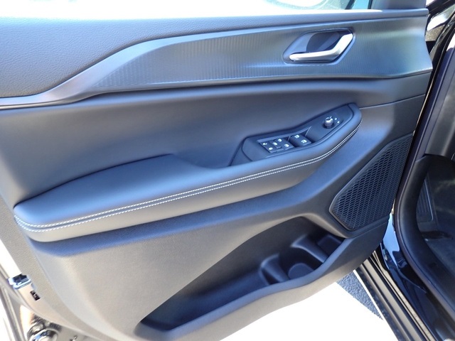 2025 Jeep Grand Cherokee Altitude X photo 14