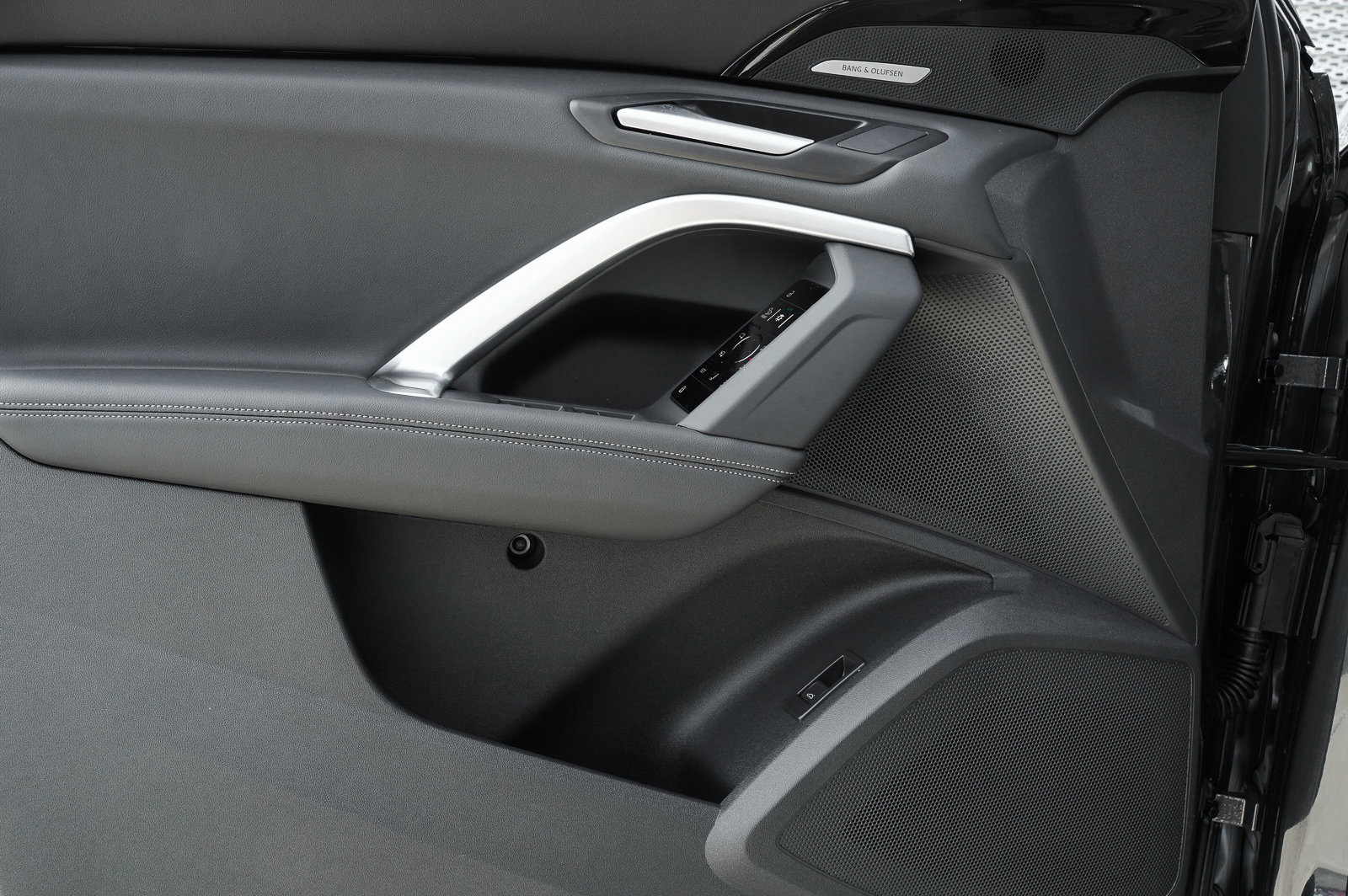 2025 Audi Q5 Premium Plus photo 19