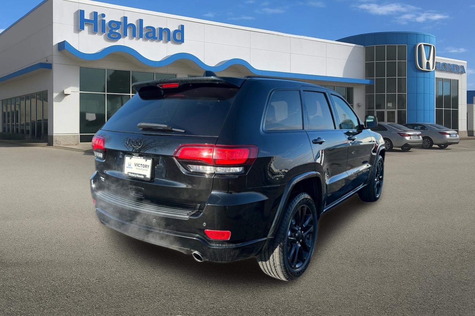 2020 Jeep Grand Cherokee Altitude photo 4