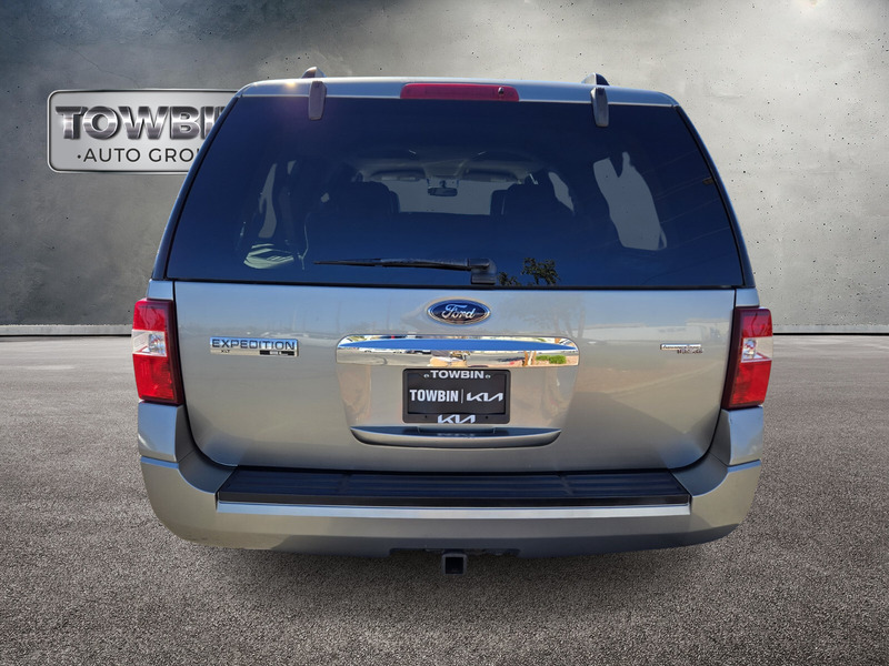 2008 Ford Expedition EL XLT photo 3