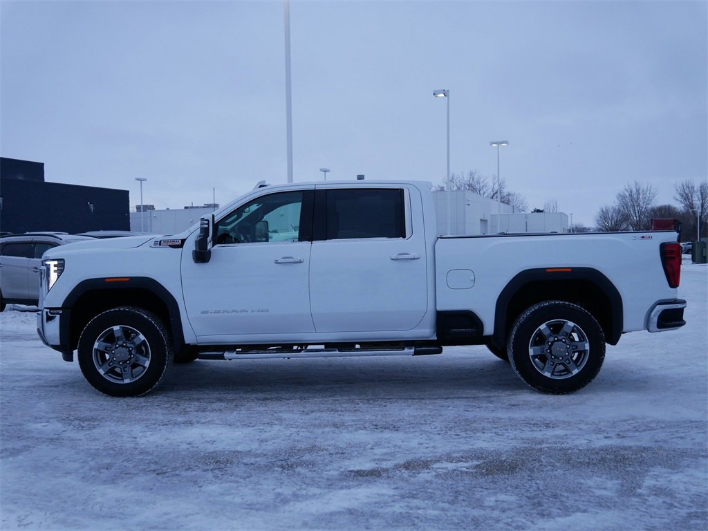 2025 GMC Sierra 3500HD SLT's photo