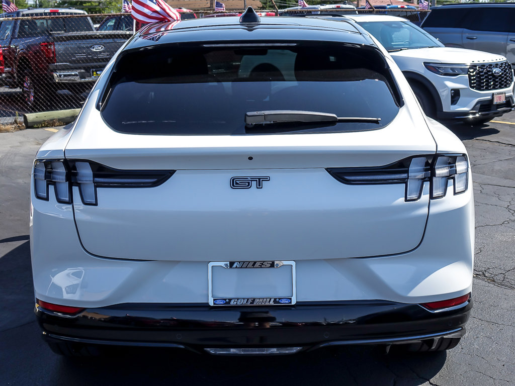 2025 FORD MUSTANG MACH-E - Image 4