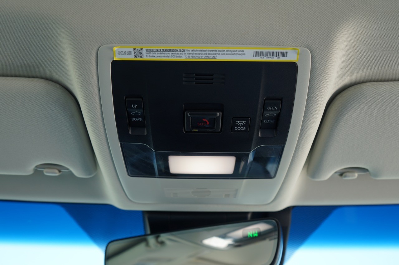 2025 Lexus ES 350 photo 24