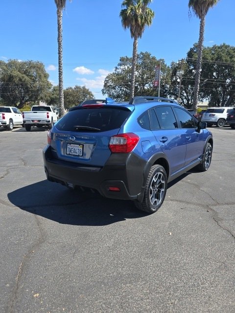 2016 Subaru Crosstrek Premium photo 3