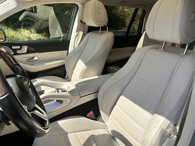 2022 Mercedes Benz GLS 450 4MATIC photo 12