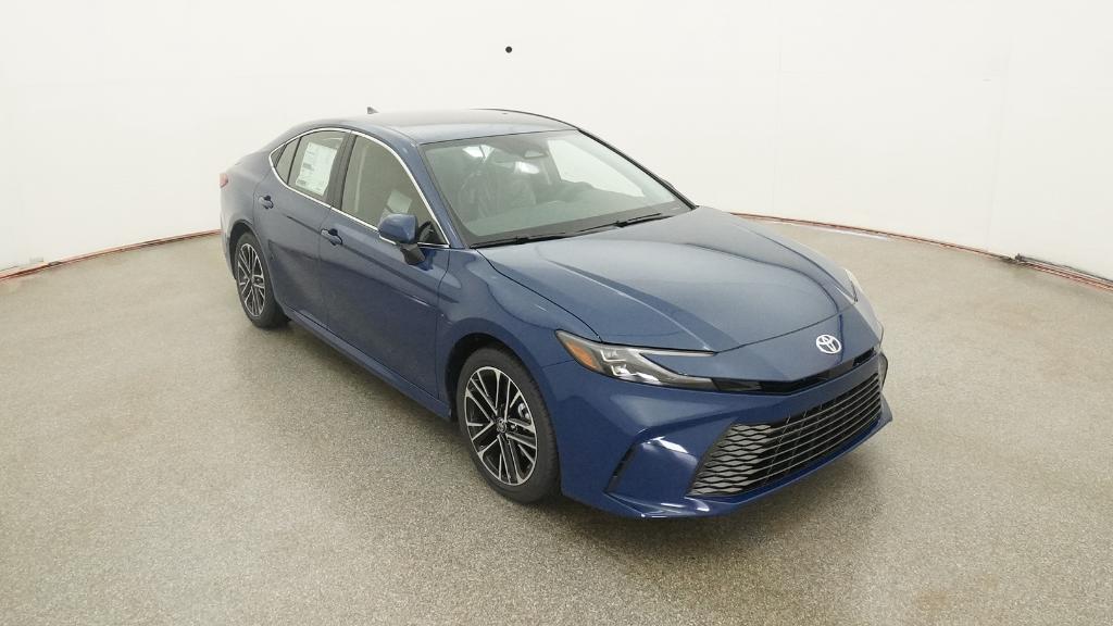 2025 Toyota Camry XLE photo 30