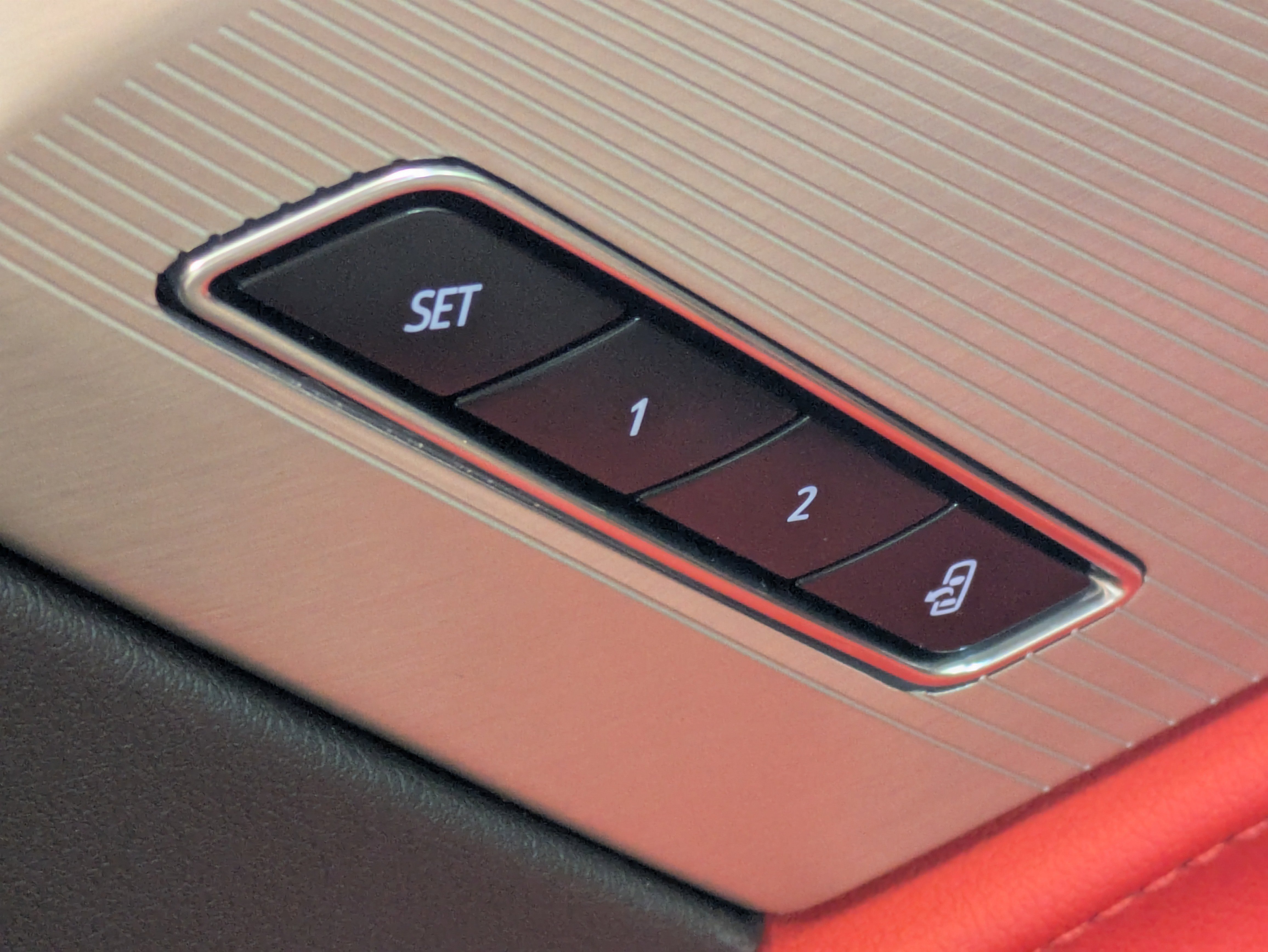 2026 Chevrolet Corvette Stingray 2LT photo 4