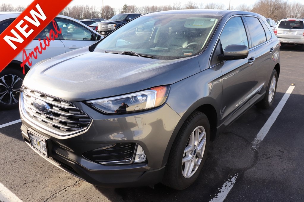 2022 Ford Edge SEL's photo