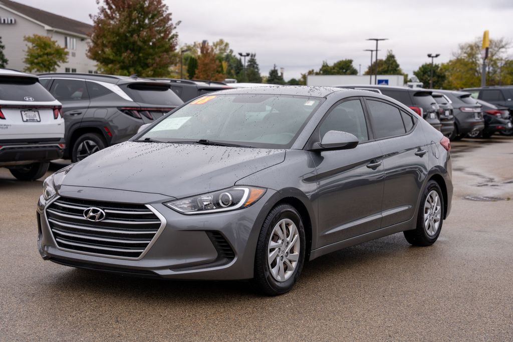 2018 Hyundai Elantra SE photo 3