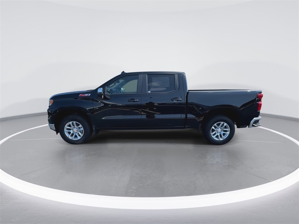 2025 Chevrolet Silverado 1500 LT photo 5