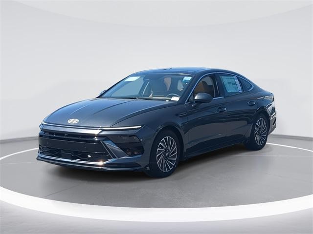 2025 Hyundai Sonata Hybrid