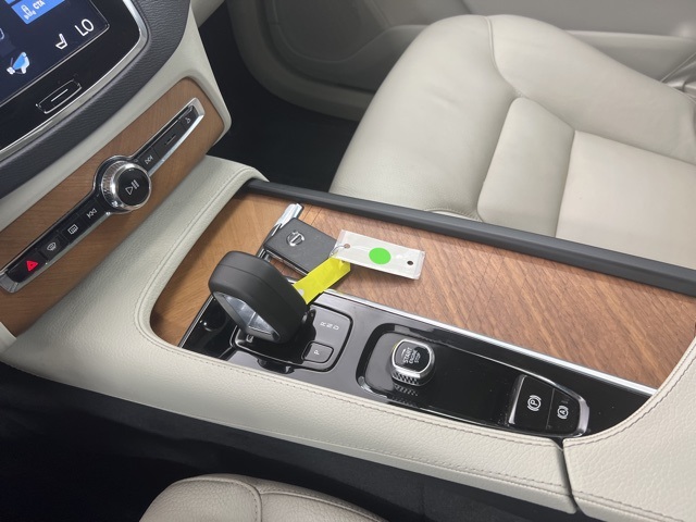 2022 Volvo XC90 Recharge T8 Inscription Expression photo 19