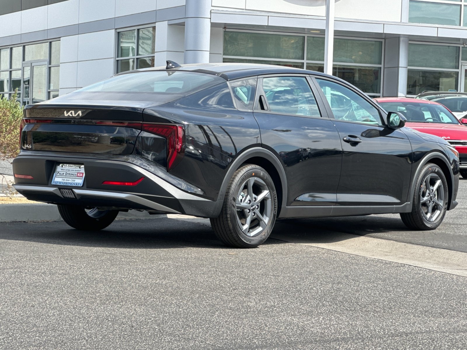 2025 Kia K4 LXS photo 3