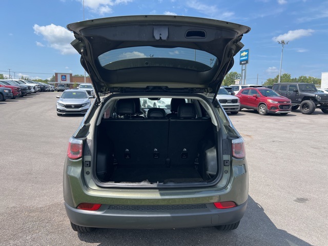 2018 Jeep Compass Latitude photo 9