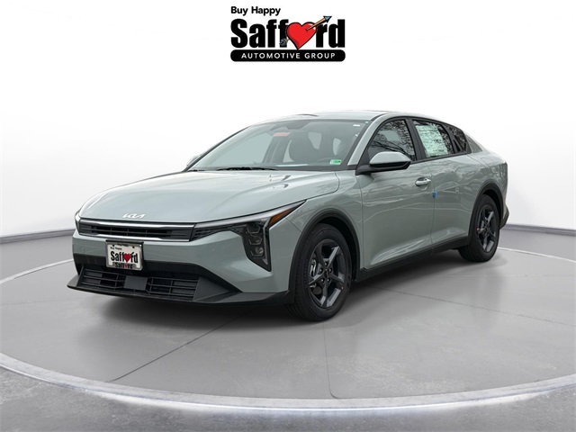 2025 Kia K4 LXS's photo