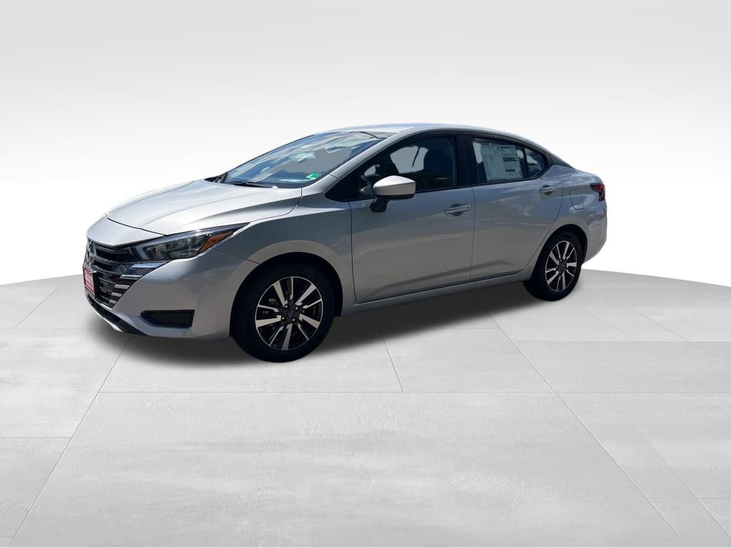 2025 Nissan Versa SV photo 7
