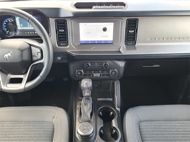 2023 Ford Bronco Outer Banks photo 21