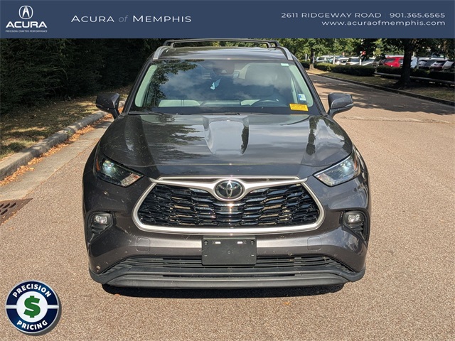 2022 Toyota Highlander XLE photo 8