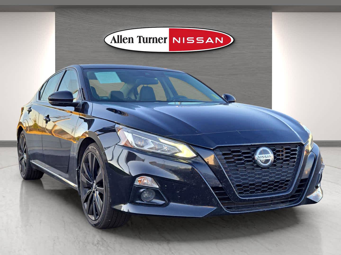 Used 2022 Nissan Altima SR with VIN 1N4BL4CV1NN347822 for sale in Auburn, AL