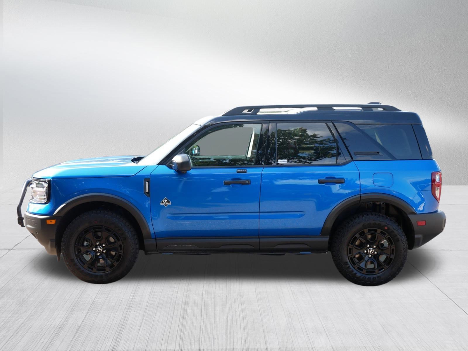 2025 Ford Bronco Sport Outer Banks photo 4