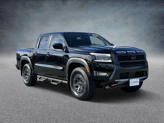 2025 Nissan Frontier PRO-4X's photo