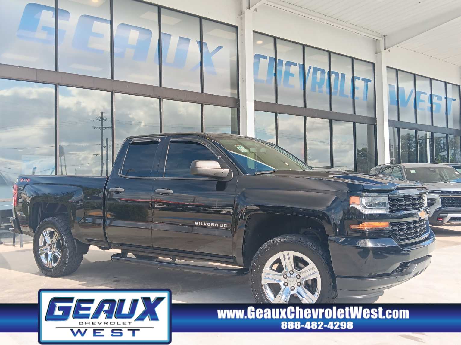 2019 Chevrolet Silverado 1500 LD Custom's photo