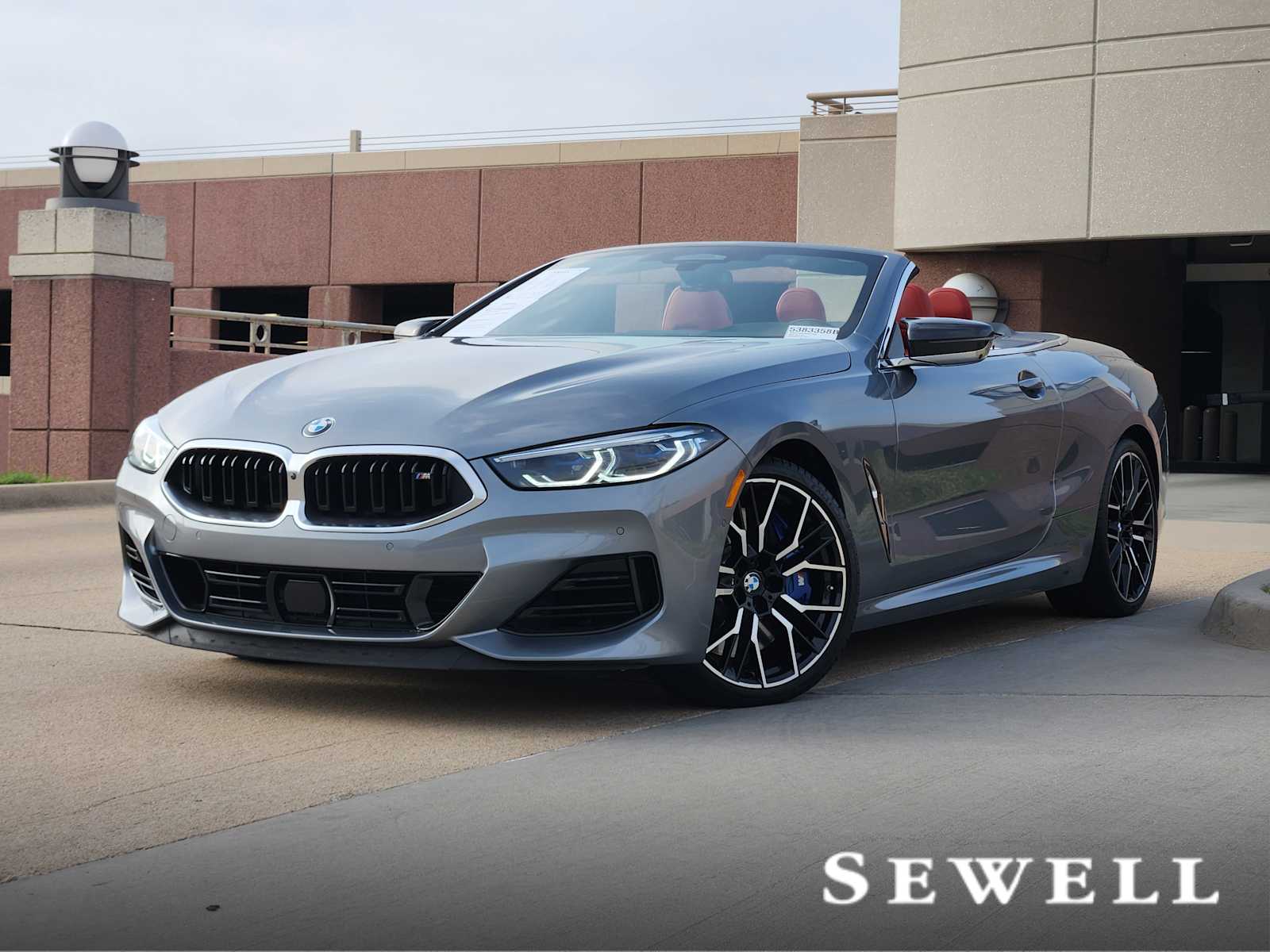 2024 BMW 8 Series M850i's photo