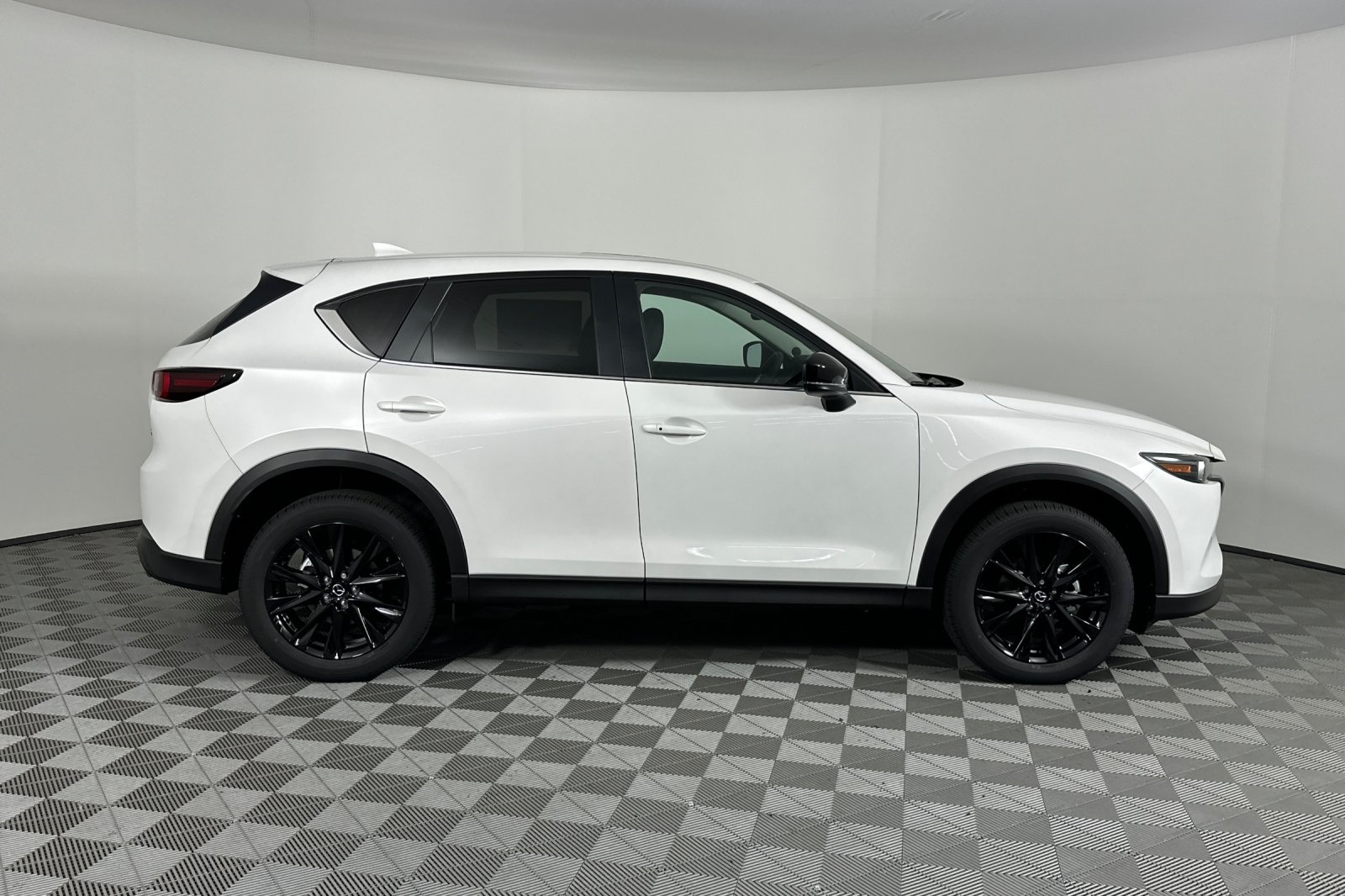 2025 Mazda CX-5 2.5 S Carbon photo 3