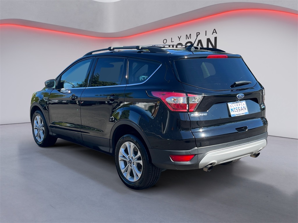 2018 Ford Escape SEL photo 3