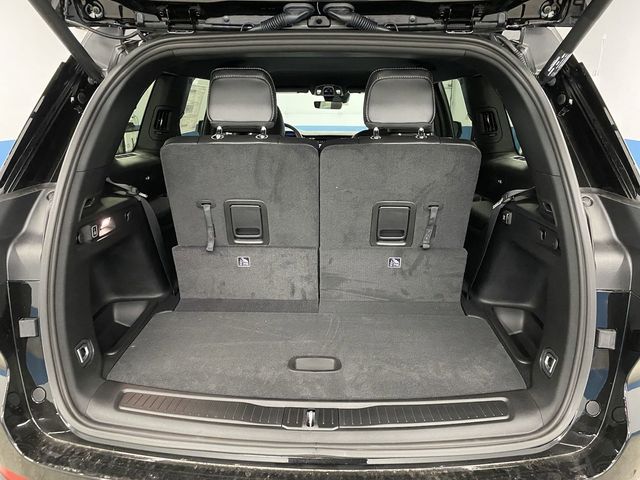 2025 Jeep Grand Cherokee Altitude photo 13