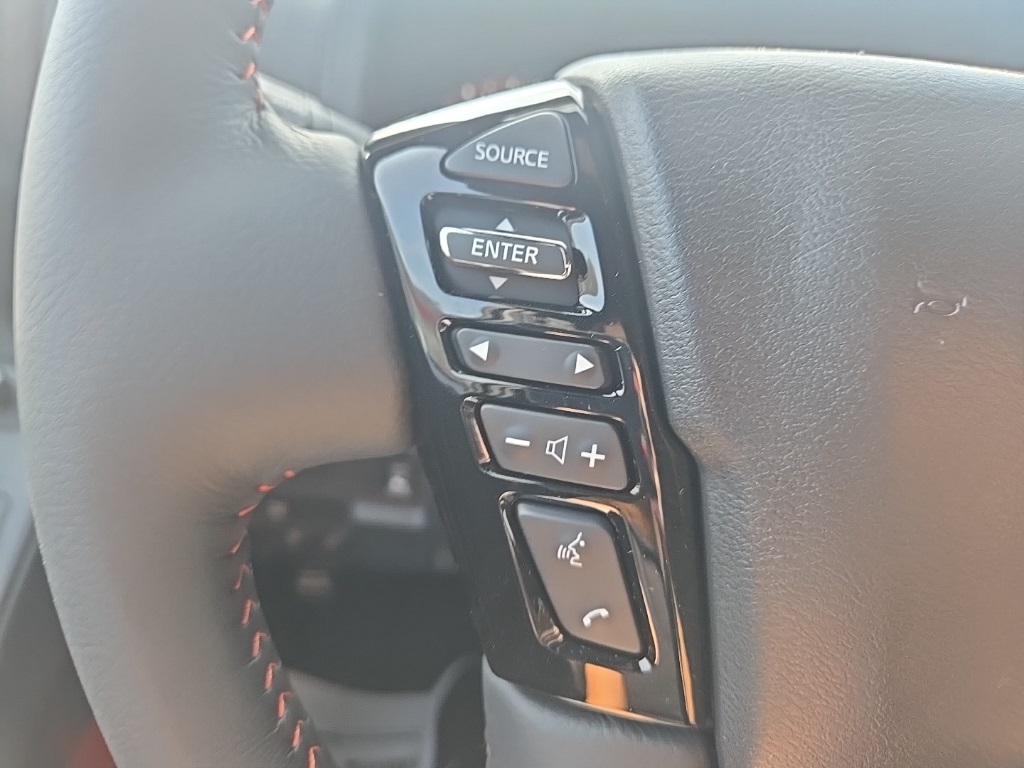 2026 Nissan Frontier Crew Cab PRO-4X photo 14
