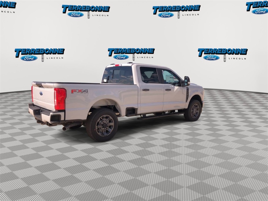 2026 Ford F-250 XL photo 3