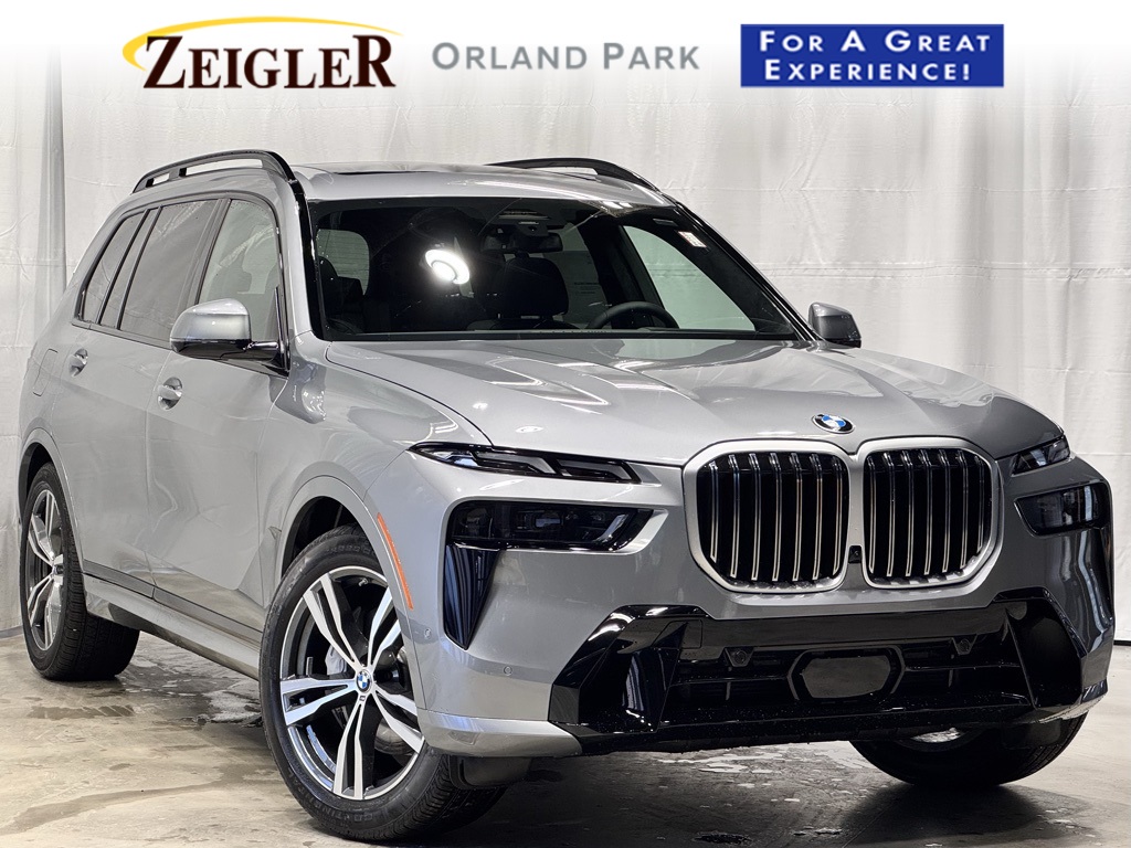 2026 BMW X7 40i's photo