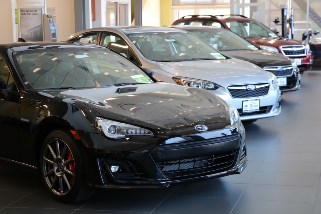 2023 Subaru Legacy Base photo 9