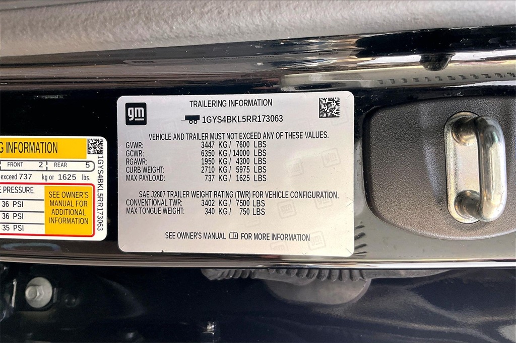 2024 CADILLAC ESCALADE - Image 32