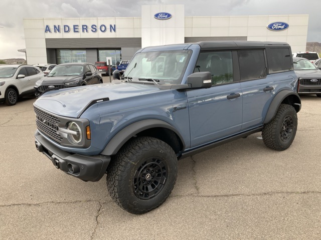 2025 Ford Bronco 4-Door Badlands's photo