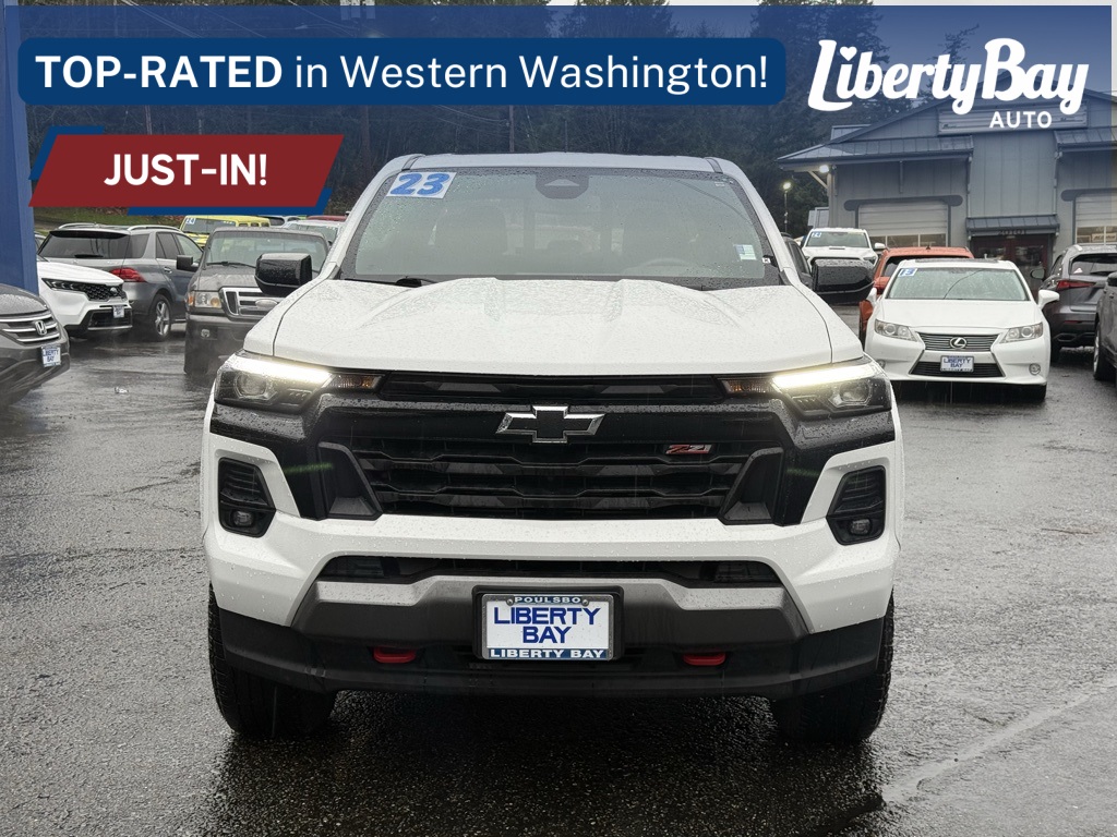 2023 Chevrolet Colorado Z71 photo 3