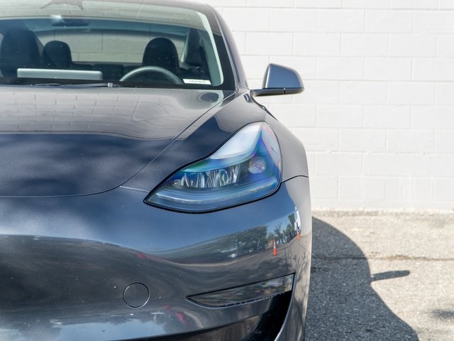 2023 Tesla Model 3 Performance photo 11
