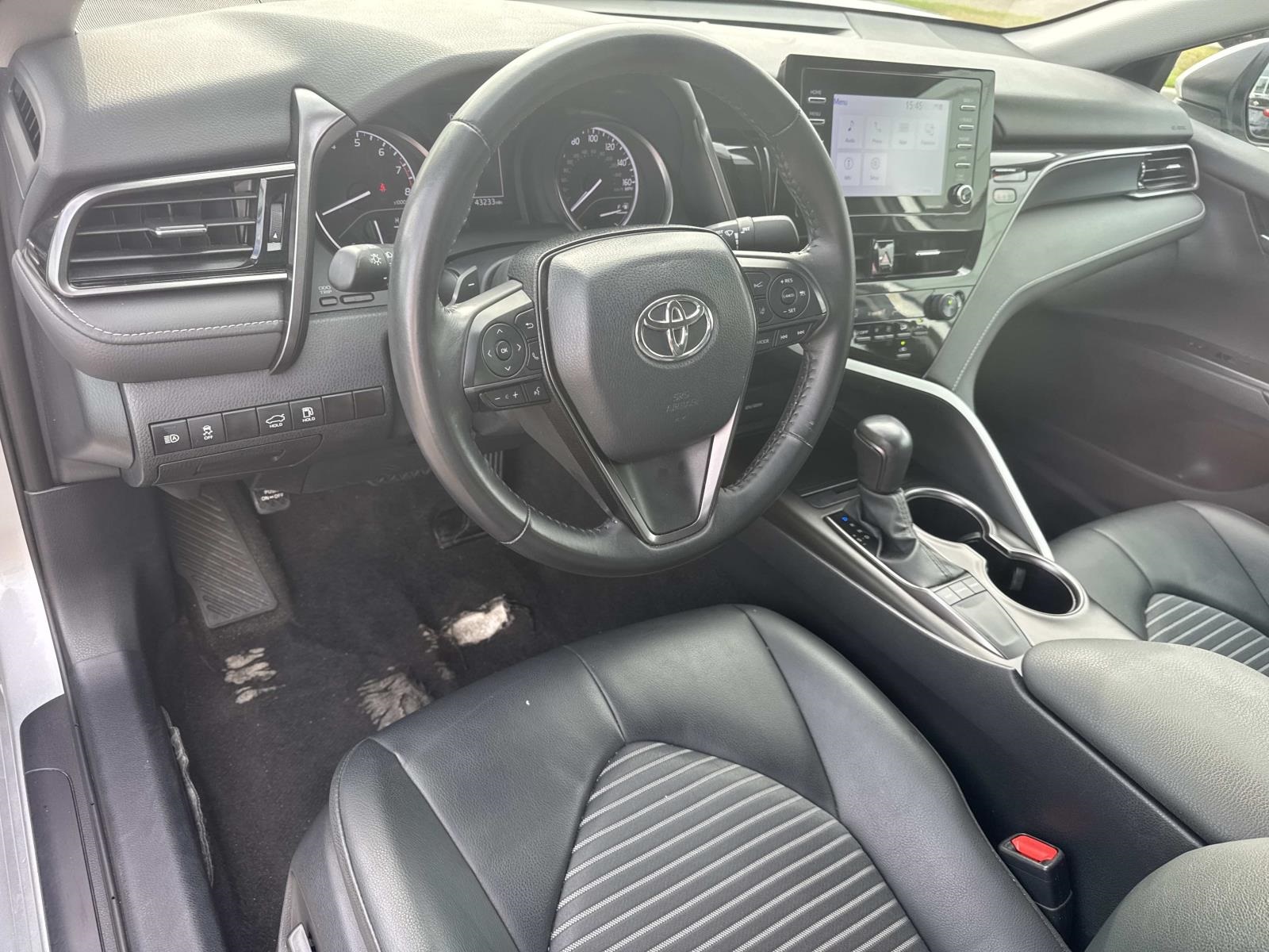 2024 Toyota Camry SE photo 16