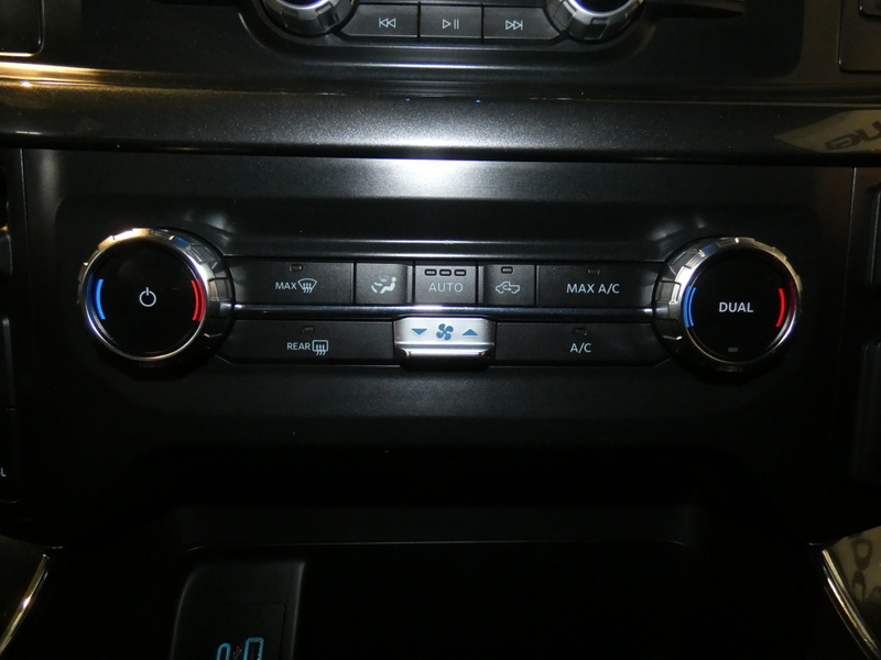 2022 Ford F-150 XLT photo 12