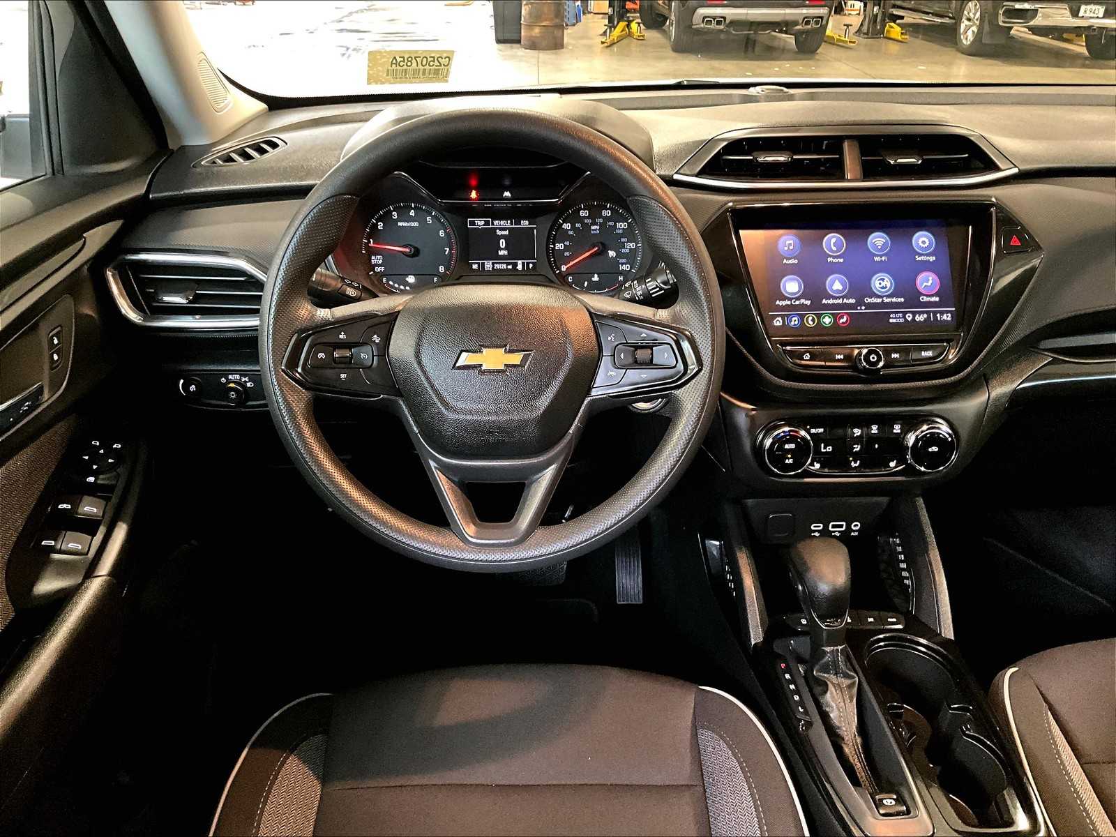 2022 Chevrolet Trailblazer LT photo 17