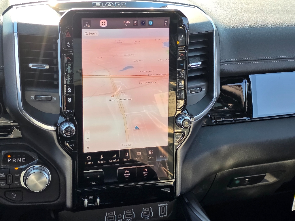 2026 Ram 1500 Laramie photo 2