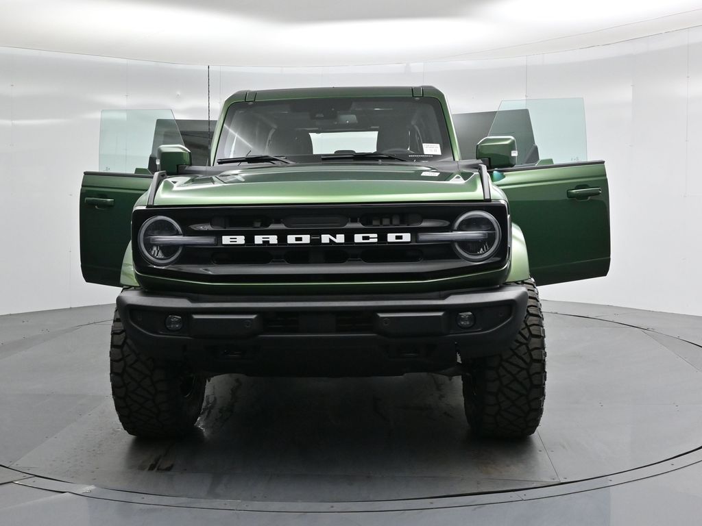 2025 Ford Bronco Outer Banks photo 29