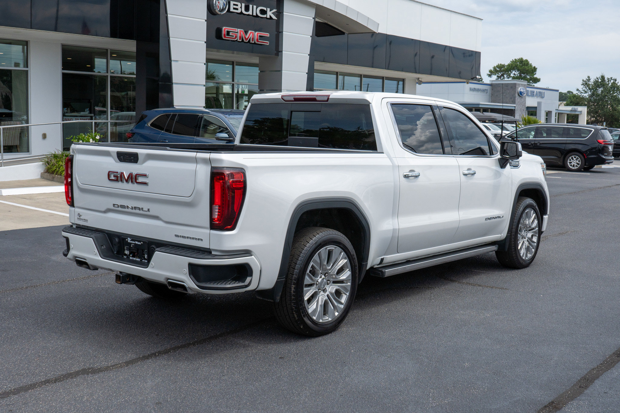 2022 Gmc Sierra 1500 Limited Denali photo 3