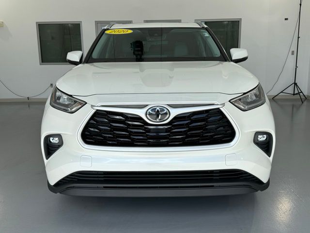 2020 Toyota Highlander XLE photo 8
