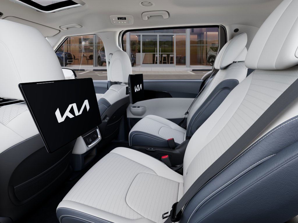 2025 Kia Carnival SX Prestige photo 16