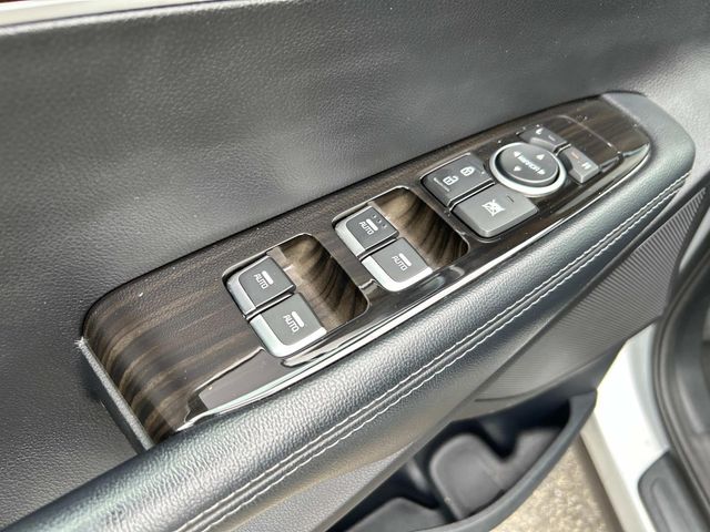 2019 Kia Sorento S photo 14